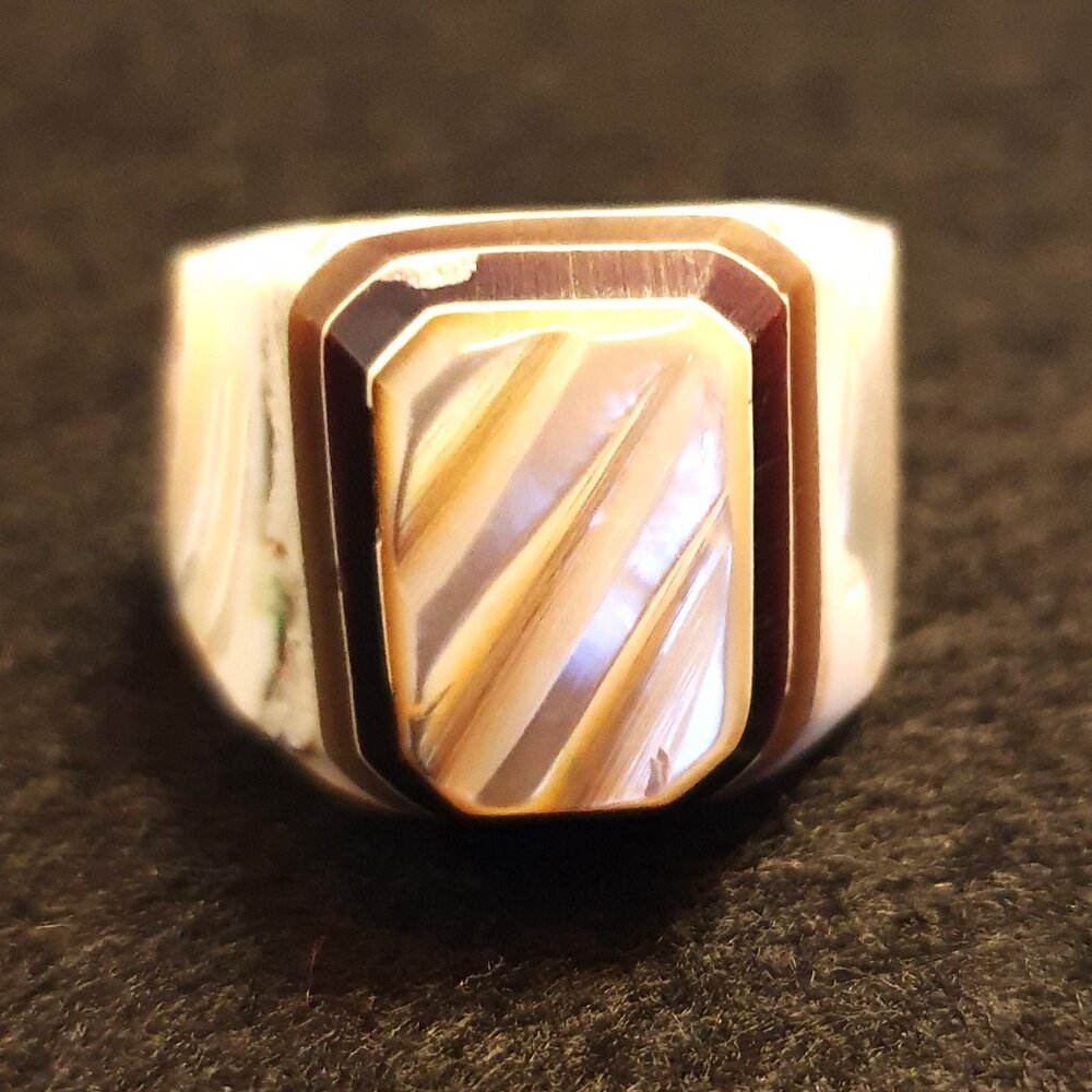 Rare Vintage Hand-Carved Mother of Pearl Seashell Inlay Signet Ring